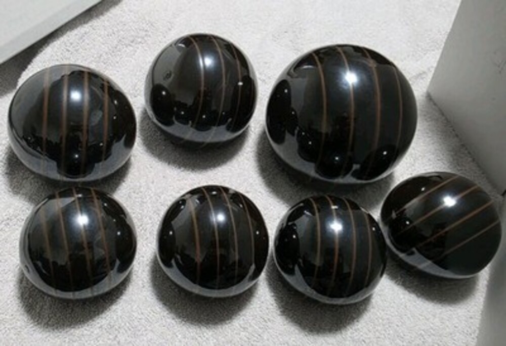 of 7 Vintage Mid-Century Japanese Ceramic Zen Orbs / Tranquility Balls